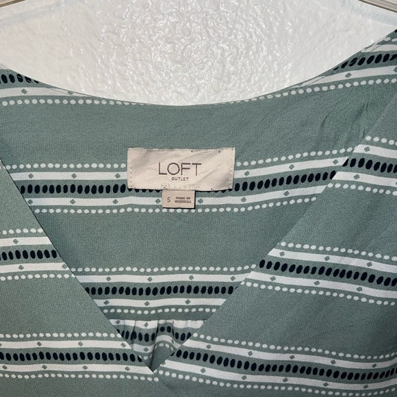 Loft mint green blouse - Picture 3 of 3